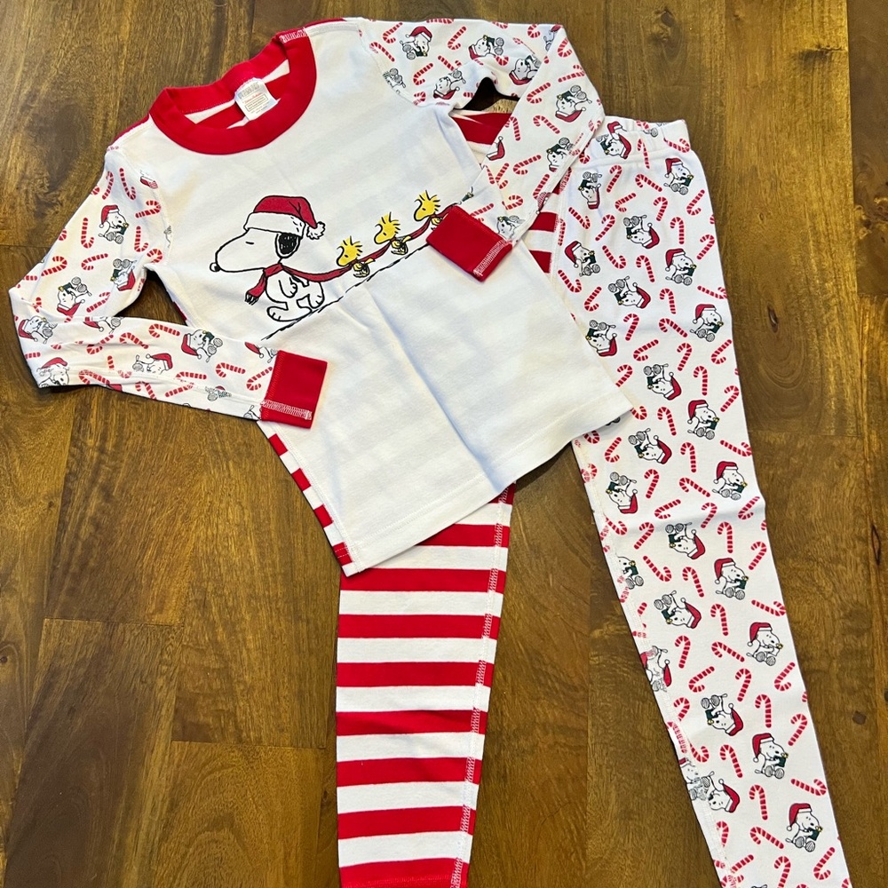 Hanna Andersson Snoopy Peanuts Pajama Set - Size 6-7